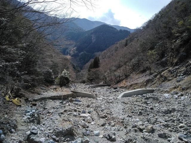 崩壊ダム.jpg